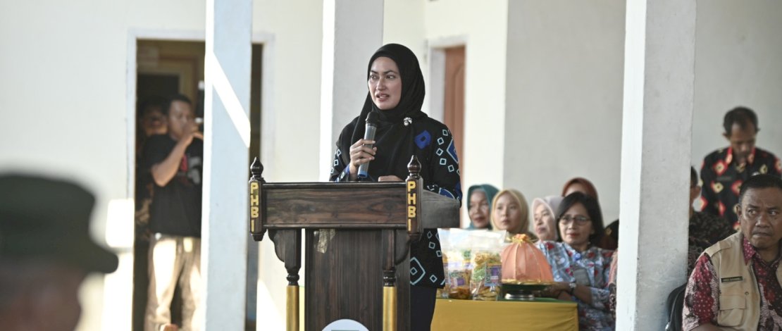 Bupati Lutra Indah Putri Indriani berharap penilaian lomba desa tahun ini akan meninggalkan dampak positif dan Desa Sidomukti dapat mengikuti jejak para pemenang sebelumnya yang juga menghadiri upacara kemerdekaan di istana negara.