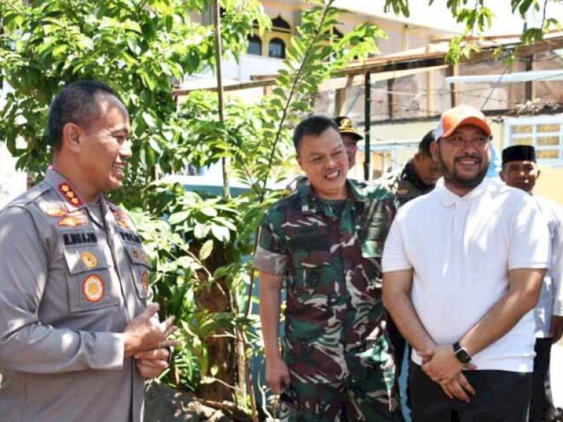 Warga Panakkukang Terima Bantuan Bedah Rumah