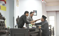 Pemkab Lutra Bersama DPR Bahas Ranpperda Pertanggungjawaban APBD 2022