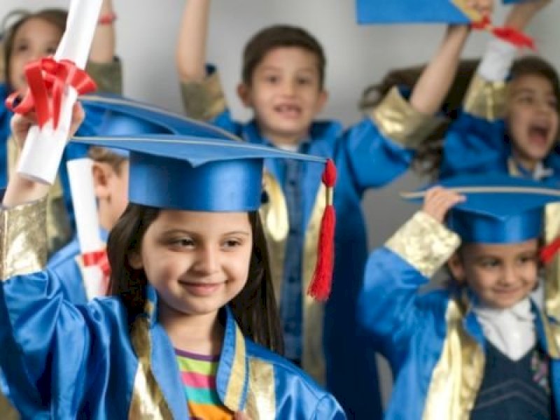 Tidak Wajib.!! Pemerintah Terbitkan Edaran tentang Wisuda TK hingga SMA