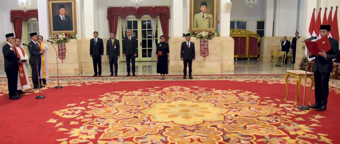 Presiden Lantik 12 Dubes RI untuk Negara Sahabat, Berikut Nama-namanya!! Presiden Lantik 12 Dubes RI untuk Negara Sahabat, Berikut Nama-namanya!!