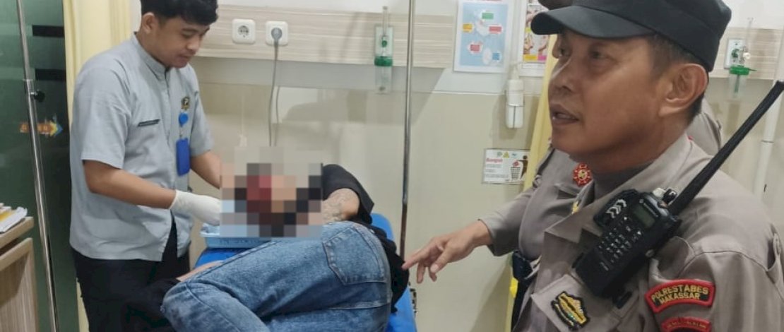 Pelaku pencurian menjalani perawatan di rumah sakit setelah diamuk warga.