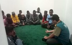 Transit di Makassar, Puluhan Muallaf Papua Disekolahkan ke Pulau Jawa