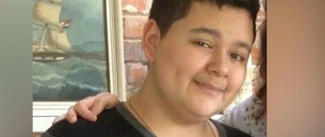 Farias, remaja yang hilang selama 8 tahun akhirnya ditemukan tertidur di depan gereja di sekitar tempat tinggalnya.