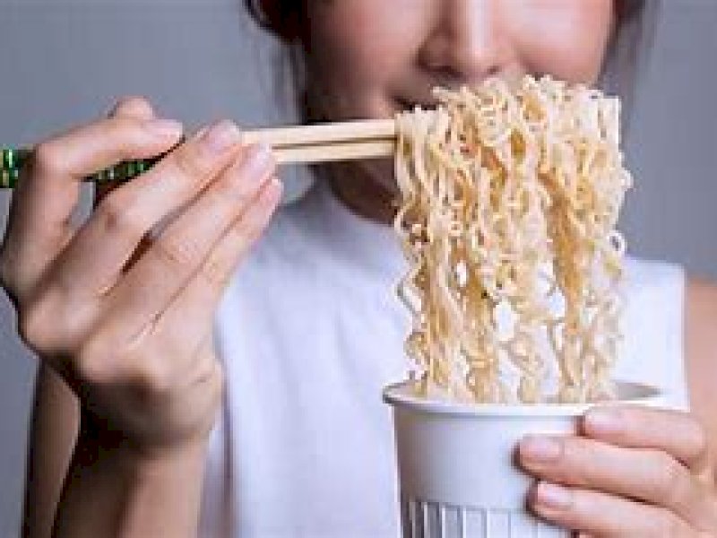 8 Makanan yang Harus Dihindari agar Bisa Panjang Umur dan Bahagia 