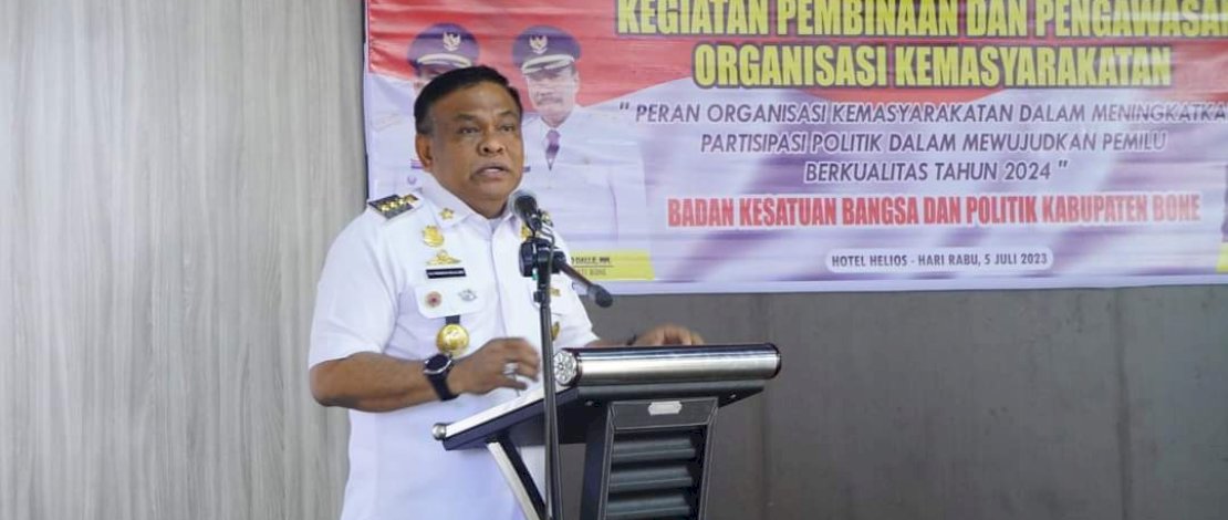 Kegiatan Pembinaan dan Pengawasan Organisasi Kemasyarakatan Tahun 2023 dibuka secara resmi oleh Bupati Bone Dr HA Fahsar M Padjalangi MSi.