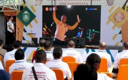 Disambut Meriah Disporapar, Kadis BPSDM Papua Barat Terkesan dengan Jamuan Masyarakat Parepare