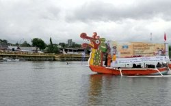 Lomba Perahu Hias Tingkat SKPD di Festival Salo Karajae Dimenangkan Disdikbud Parepare