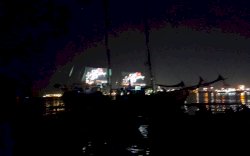 Pertunjukan Arka Kinari di Atas Kapal: Kesenian Kontemporer yang Angkat Isu Lingkungan