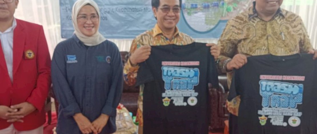 Kerjasama Unhas, Pemkab Maros Terapkan Perangkap Sampah di Sungai