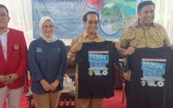 Kerjasama Unhas, Pemkab Maros Terapkan Perangkap Sampah di Sungai