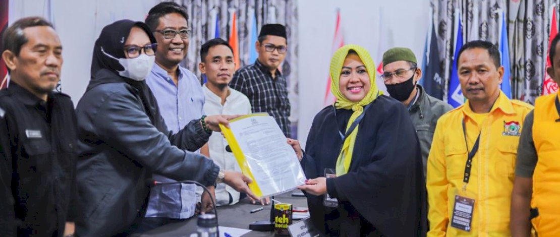 KPU Kota Parepare Terima Dokumen Persyaratan Bacaleg DPD Golkar Parepare