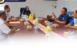 Kadishub Makassar - PT. MAB Teken Kontrak Kerjasama Bus Listrik untuk Transportasi Publik