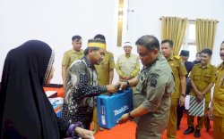 Kelompok Usaha Bersama di Bone Dapat Bantuan Alat Pengembangan Usaha