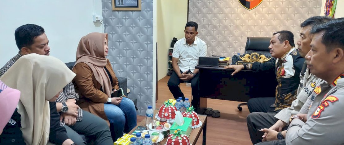KPU Kota Makassar melakukan audiensi ke Polres Pelabuhan Makassar terkait Persiapan Kirab Pemilu, Rabu, 12 Juli 2023.