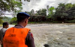 Hendak Syukuran di Sungai, Seorang Pemuda Hanyut Terseret Arus di Soppeng