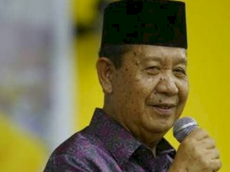 Beredar Pesan Berantai Amin Syam Mantan Gubernur Sulsel Meninggal?