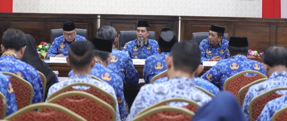 Korpri Kabupaten Kepulauan Selayar melaksanakan Rapat Kerja (Raker) Pengurus Tahun 2023, di Ruang Pola Kantor Bupati, Senin, 17 Juli 2023.