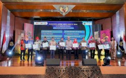 Dispar Kota Makassar Raih Penghargaan Lomba Video Kreatif dari Kemenparekraf