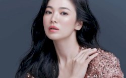 Kecelakaan Terjadi saat Pembangunan Rumah Baru Song Hye Kyo, Agensi Minta Maaf