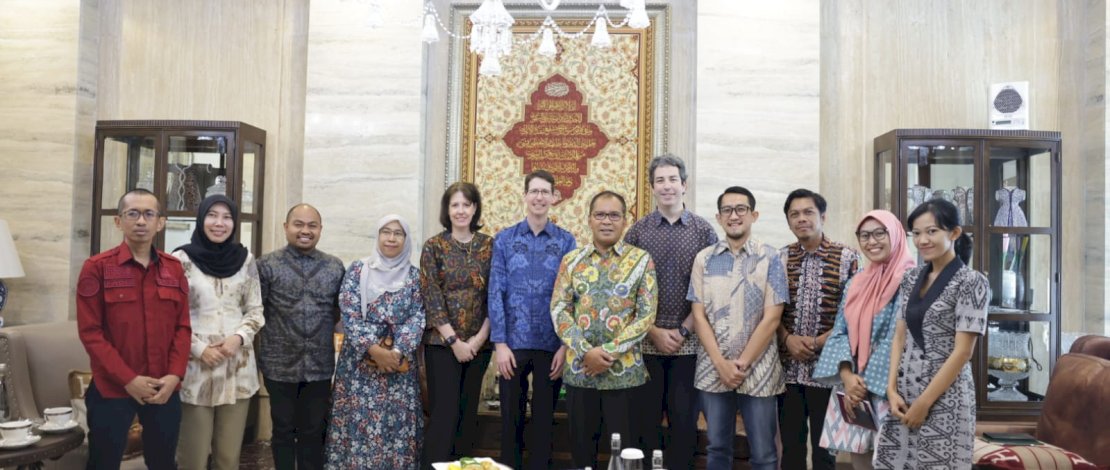 Konjen Australia yang baru Todd Dias bersilaturahmi ke kediaman Wali Kota Makassar, Danny Pomanto, Rabu, 19 Juli 2023.