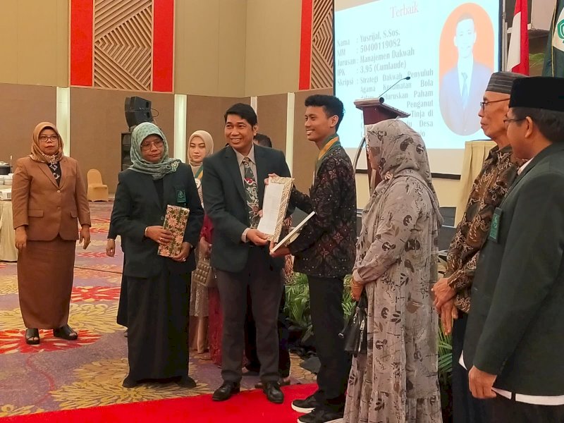 Lepas 86 Alumni FDK UIN Alauddin, Firdaus: Mereka Mengabdi untuk Masyarakat