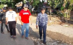 Legislator Hamzah Hamid Tinjau Kondisi Jalan dan Drainase di Paccinang 4 dan 5 Kelurahan Tello Baru