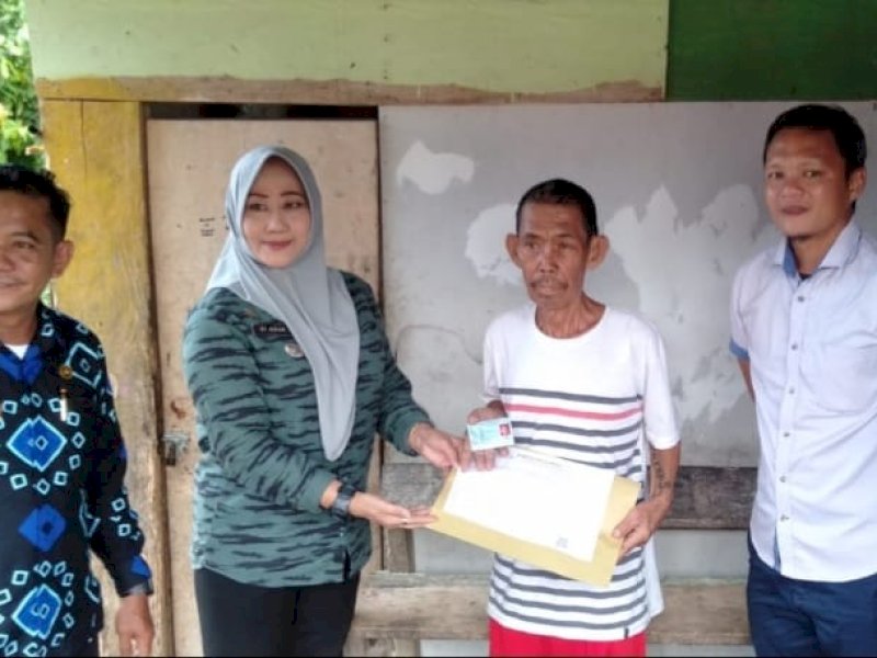 Sempat Viral karena Data Kependudukan Bermasalah, Nanang Akhirnya Bisa Bernapas Lega