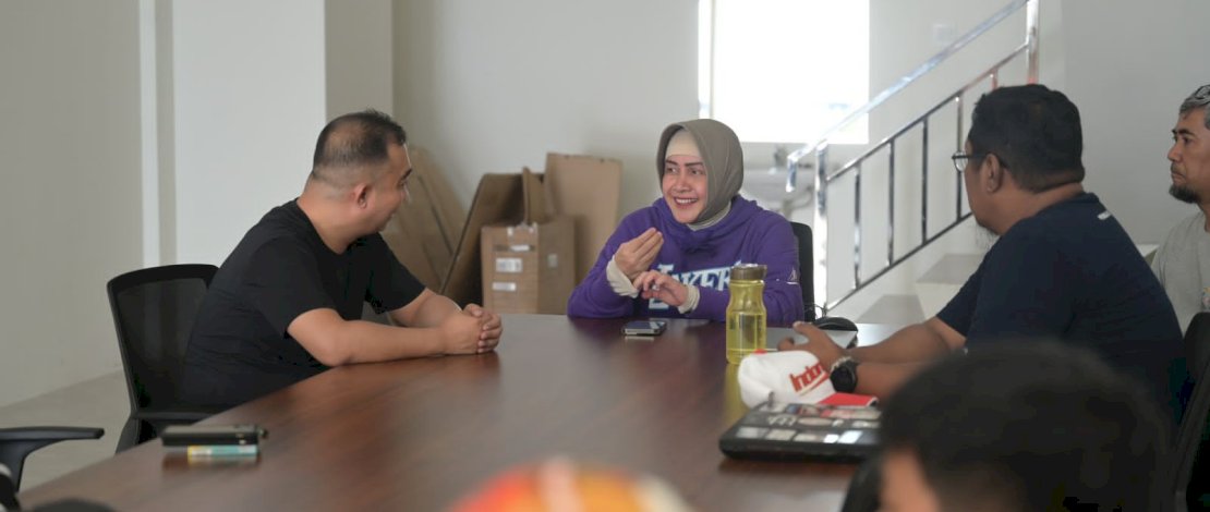 Ketua Perbasi Makassar Tinjau Kantor Baru: Tunjukan Basket Itu Keren