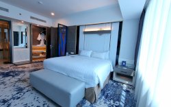 Teknologi Terkini: Pengalaman Menginap Canggih di ASTON Makassar dengan Smart Room Google Nest