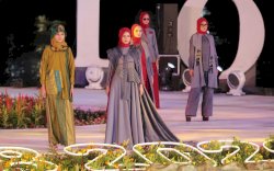Lima Designer International Ramaikan Makassar F8 2023, Kolaborasi Designer Lokal