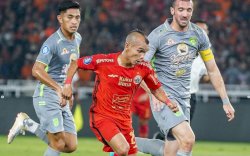 Persija Jakarta Menang Tipis 1-0 atas Persebaya Surabaya dalam Liga 1 2023-2024