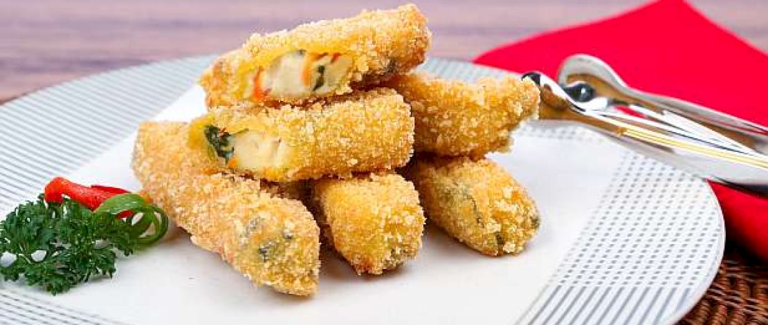 Nugget sayur adalah salah satu hidangan yang bisa anda buat untuk mensiasati anak yang malas makan sayuran