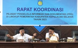 Rakor PPID, Kabid Humas Andi Esty Paparkan Kuesioner Evaluasi Keterbukaan Informasi