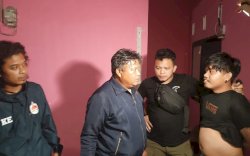 Residivis Kreatif Menggunakan Kostum Polisi: Resmob Polda Sulsel Amankan Pelaku Pencurian