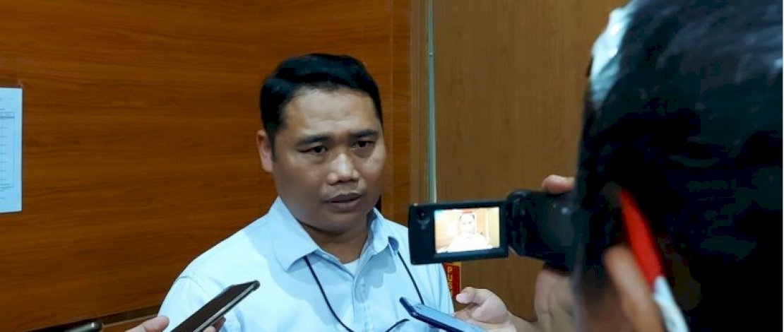 Direktur Penyidikan Komisi Pemberantasan Korupsi (KPK) sekaligus Pelaksana Tugas (Plt) Deputi Penindakan dan Eksekusi KPK, Brigjen Asep Guntur Rahayu, tampil sebagai saksi dalam sidang dugaan pelanggaran etik yang melibatkan Wakil Ketua KPK Johanis Tanak di gedung Dewan Pengawas KPK.