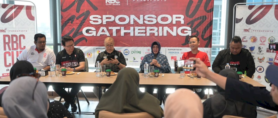 Press conference Rajawali Basket Club (RBC) Cup 2023 yang turut dihadiri oleh Ketua Umum Perbasi Kota Makassar, Wakil Ketua Umum IV Perbasi Makassar, Perbasi Sulawesi Selatan, dan Coach Timnas Indonesia Patriot di Babathe X Luce CPI Cafe and Gelato, Jumat, 4 Agustus 2023.