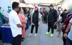 Pastikan Sustainable, Fatmawati Rusdi Kunjungi Dua Longwis di Akhir Pekan