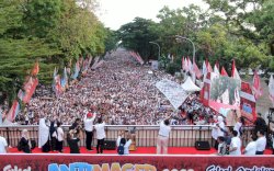 Kolaborasikan Ketum IKA Unhas, Jalan Sehat Anti Mager Diikuti Ratusan Ribu Peserta