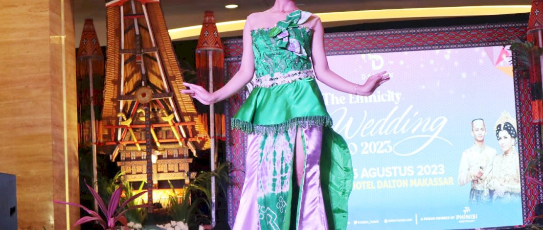 Phinisi Hospitality Indonesia Group menghadirkan berbagai promo menarik untuk para calon pengantin yang antusias. (Foto;Risal Bukamata) Phinisi Hospitality Indonesia Group menghadirkan berbagai promo menarik untuk para calon pengantin yang antusias. (Foto;Risal Bukamata)