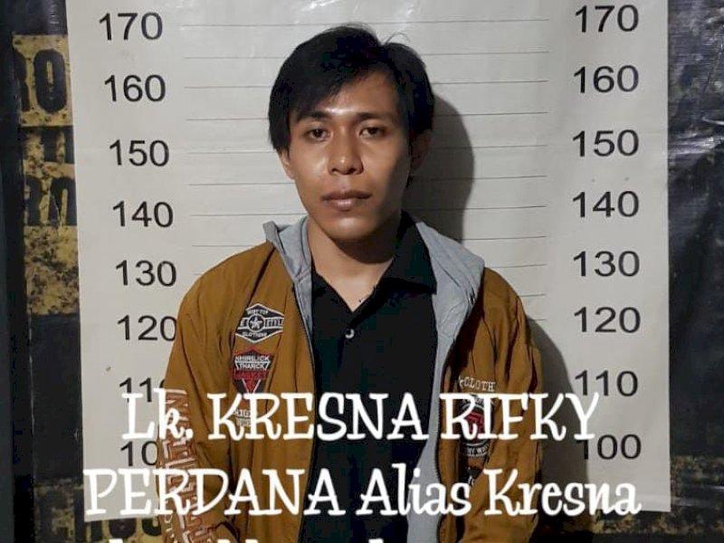 Pria di Makassar Gadai iPhone 14 Plus yang Tercecer Dibekuk Polisi