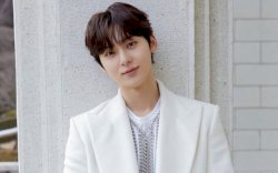 Konser Hwang Minhyun di Jakarta Kian Dekat, Hafal Lirik Lagu Universe Biar Bisa Sing Along