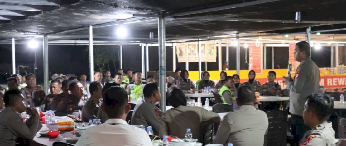 Kumpul Personel Satlantas, Kapolres Gowa Harap Berikan Pelayanan Terbaik ke Masyarakat