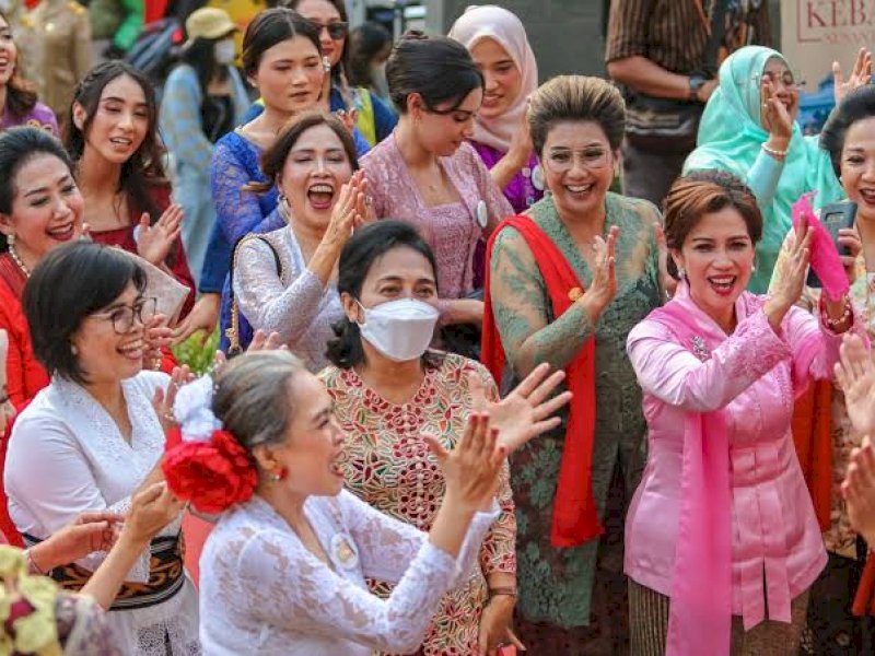 Catat! Pemerintah Resmi Tetapkan Waktu Hari Kebaya Nasional 