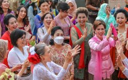 Catat! Pemerintah Resmi Tetapkan Waktu Hari Kebaya Nasional 