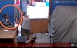 Aksi Pencurian Terekam CCTV di Bone, Korbannya Kakek 87 Tahun