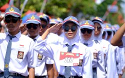 127 Tim Ramaikan Lomba Gerak Jalan Pelajar HUT Ke-78 RI di Kabupaten Gowa