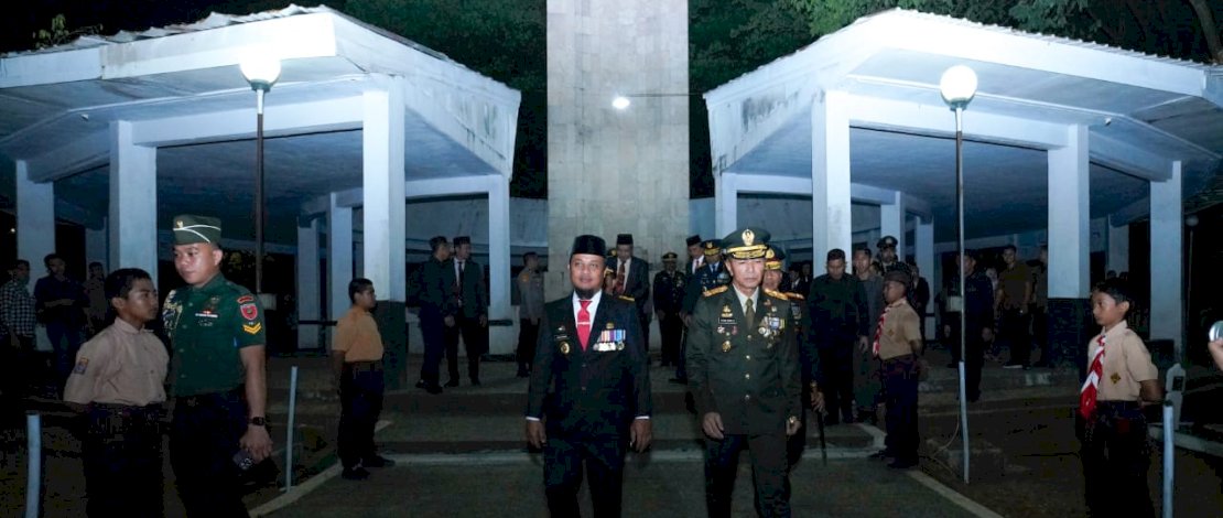 Gubernur Sulsel Hadiri Apel Kehormatan dan Renungan Suci 78 Tahun Kemerdekaan Indonesia