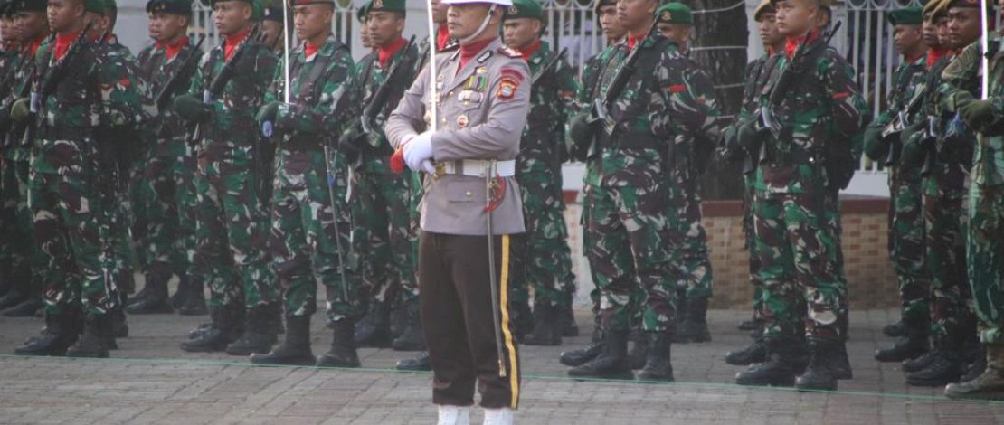 Komandan Batalyon (Danyon) C Pelopor Sat Brimob Polda Sulsel, Kompol Nur Ichsan, sukses menunaikan amanah sebagai Komandan Upacara HUT Kemerdekaan, yang digelar di halaman Rumah Jabatan Gubernur Sulsel.