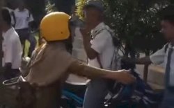 Murid SMA Tega Bully Guru Sendiri, Kunci Motor Dirampas dan Disoraki: Ngak Bisa Pulang!